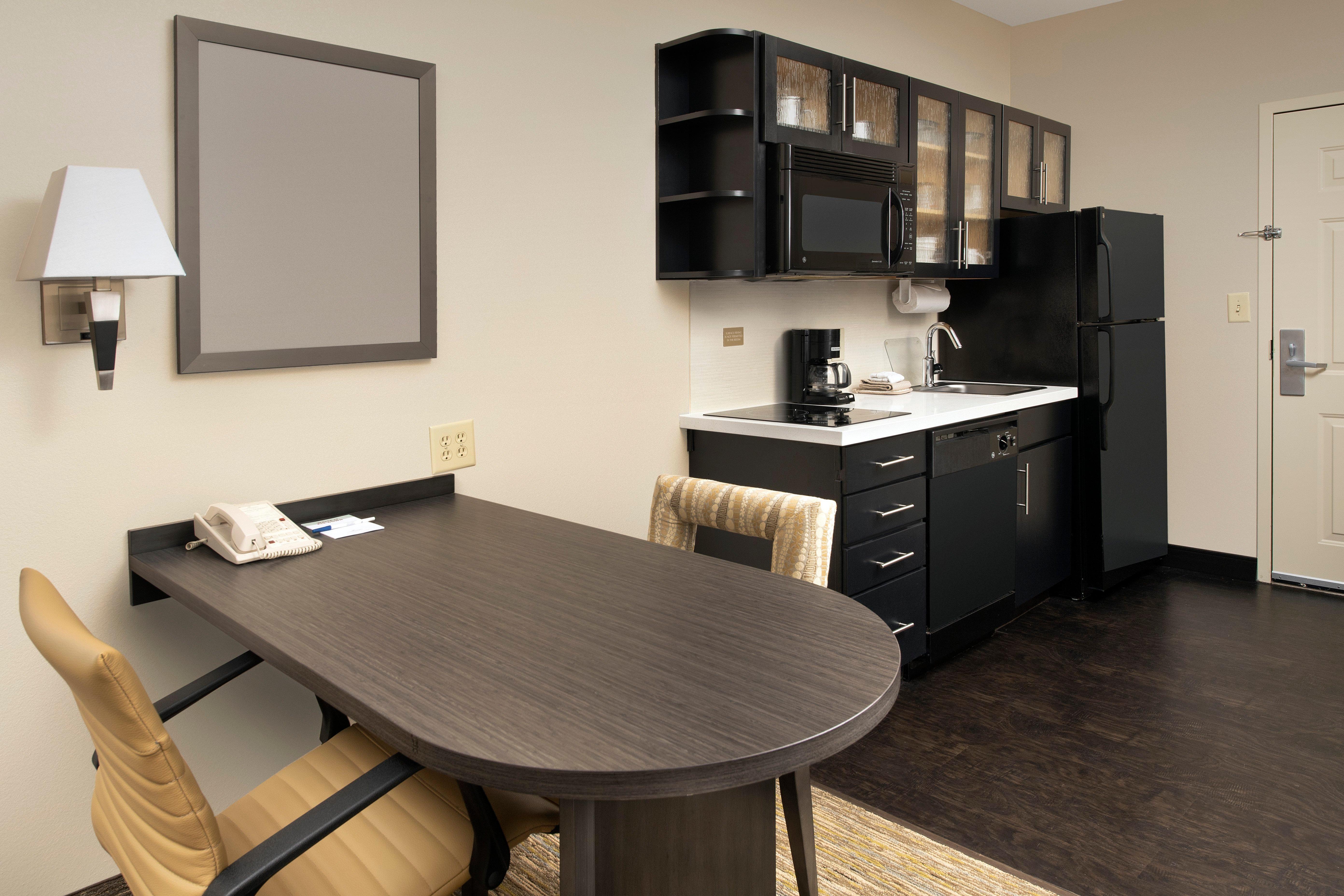 נורת' צ'רלסטון Candlewood Suites Charleston-Northwoods By Ihg מראה חיצוני תמונה